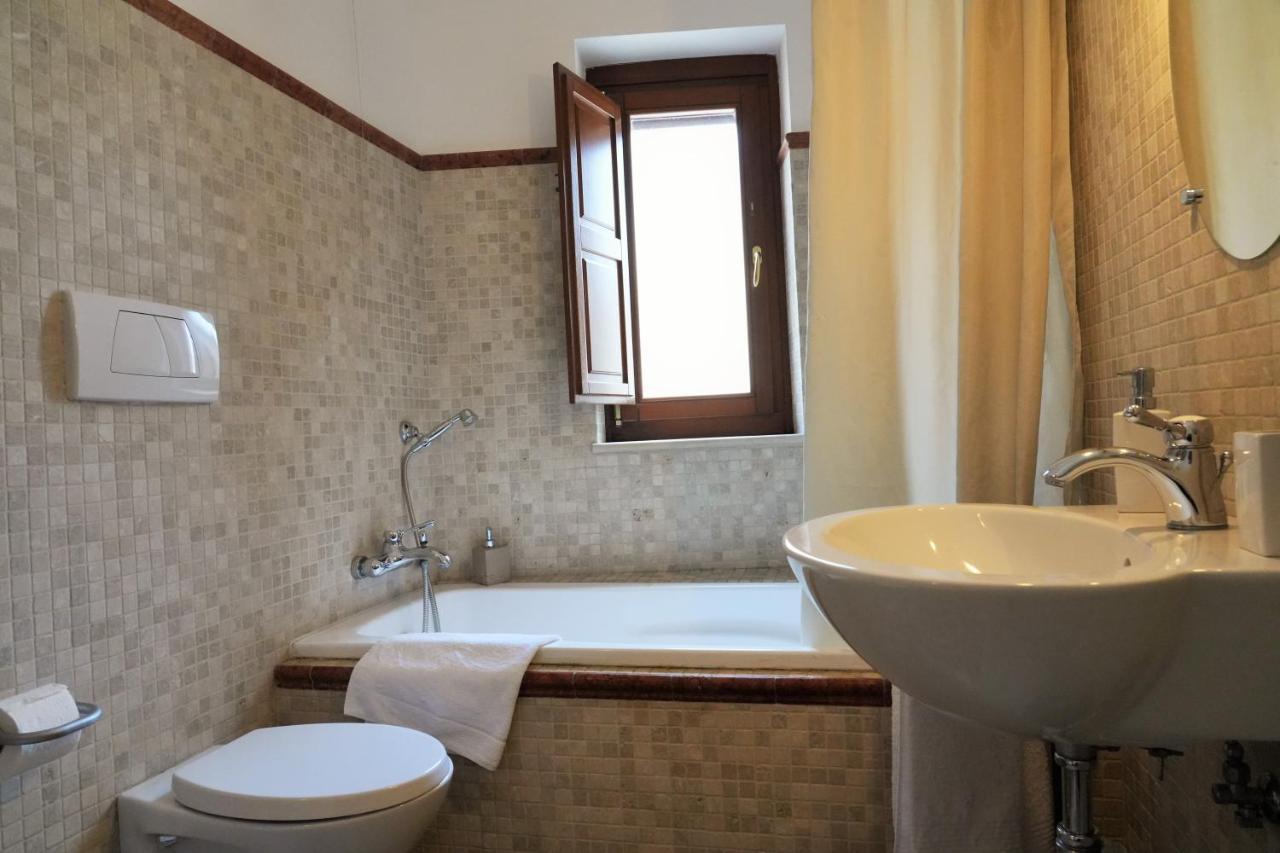B&B Il Grifone Gioia Del Colle Eksteriør bilde